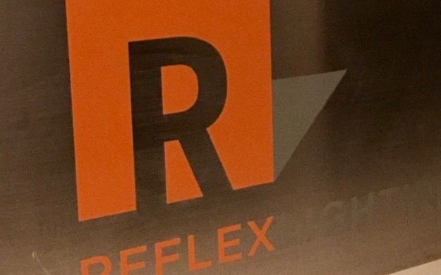 Reflex Lighting Plate
